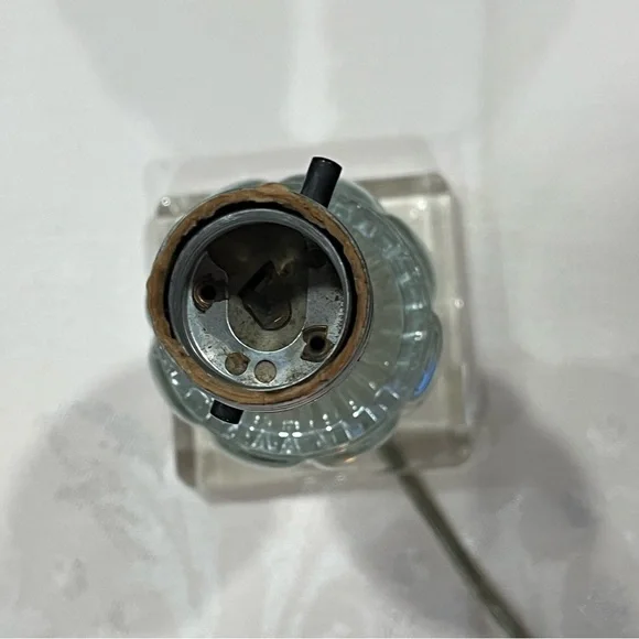 Antique Glass Table Lamp - Picture 8 of 12